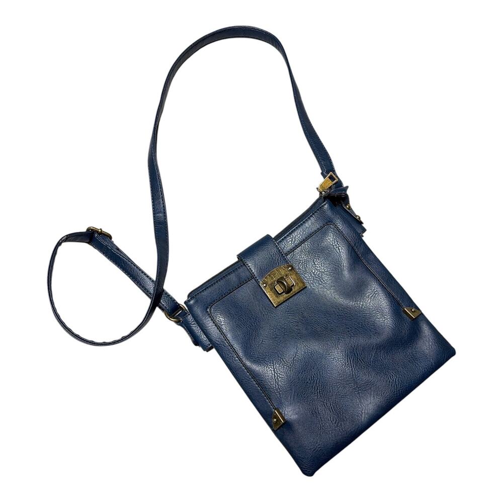 Black Rivet Blue Faux Leather Shoulder Bag 10"x9"